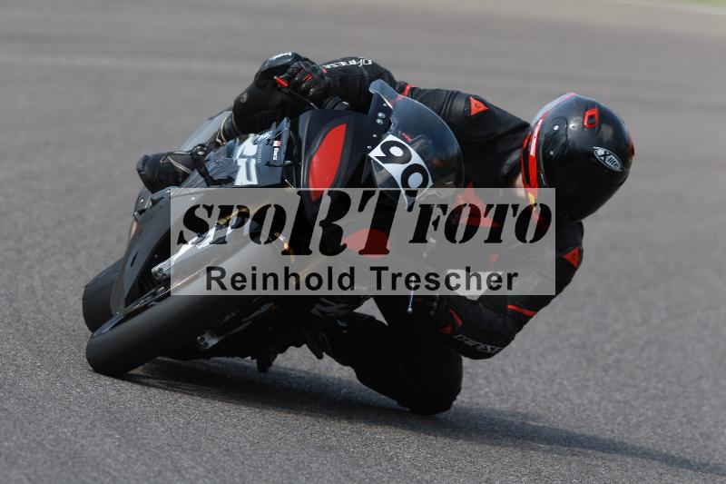 /Archiv-2022/06 15.04.2022 Speer Racing ADR/Gruppe gelb/90